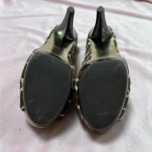 Michael Kors Giraffe Pumps